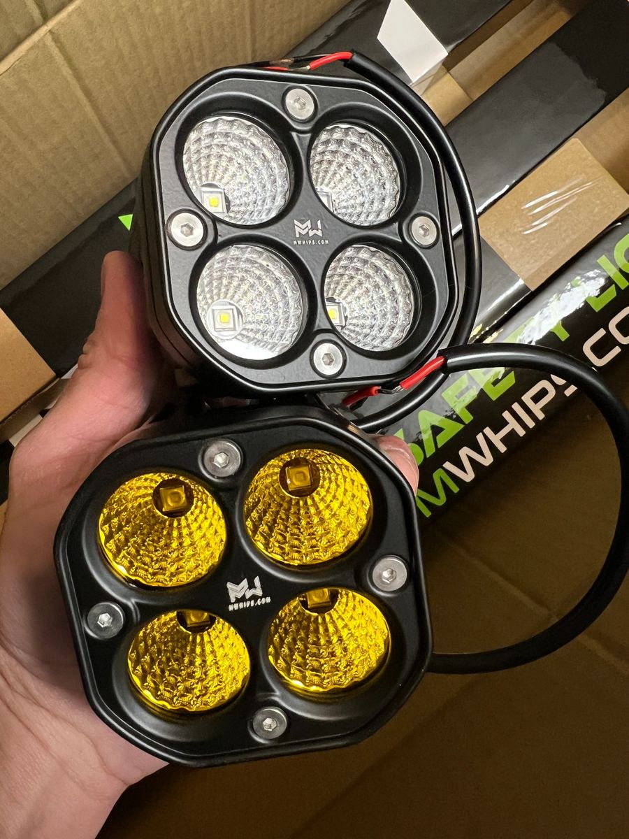 3" 40W 3400L AMBER FLOOD - PAIR - Mwhips