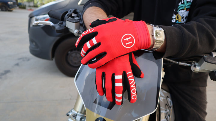 Red Havoc Gloves