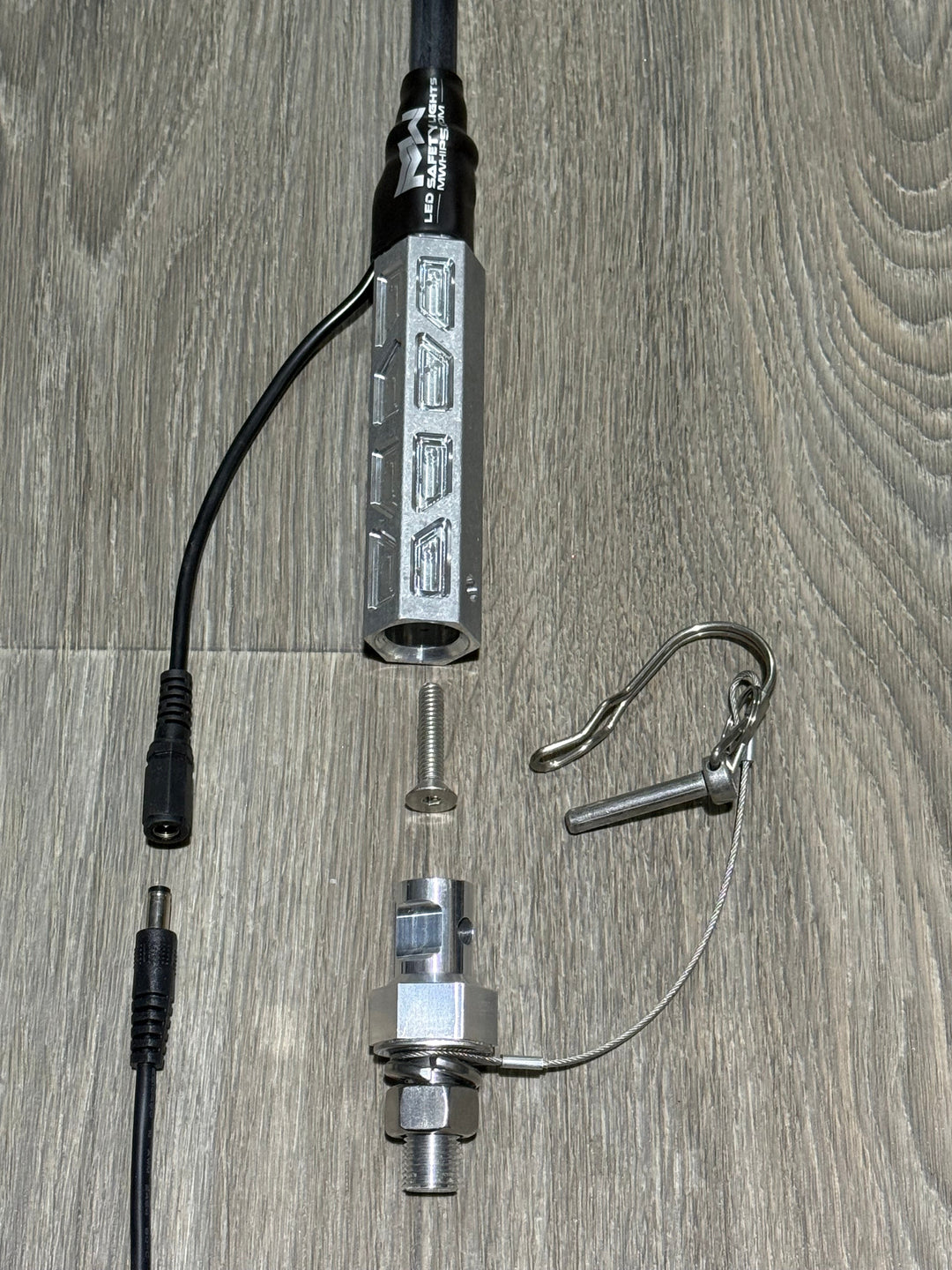 DELUXE LINE INDUSTRIAL/MINING WHIPS
