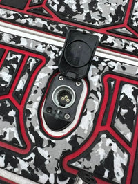 LOCKING COLLAR FOR BOAT WHIP OPEN