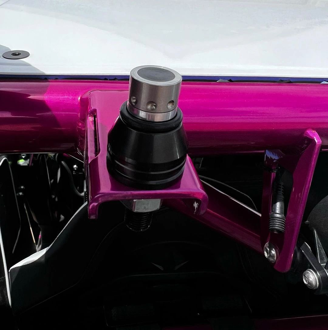 QUICK DISCONNECT BASE - Mwhips