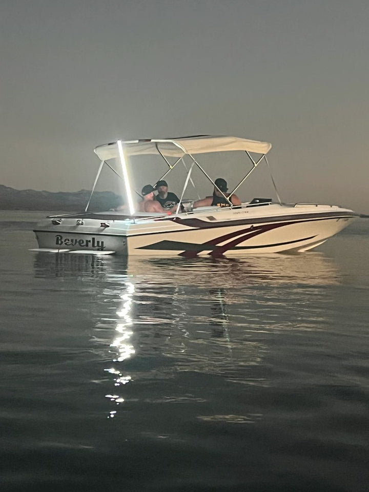 STERN LIGHT + BOAT WHIP - Mwhips